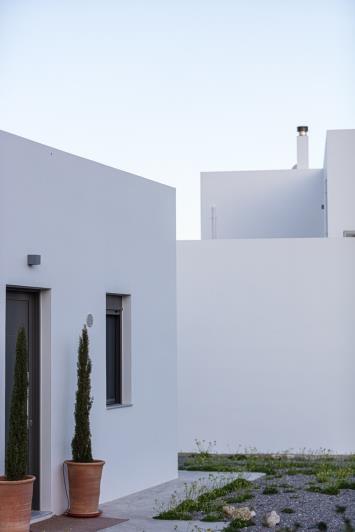 Image No.28-12 Bed Villa for sale