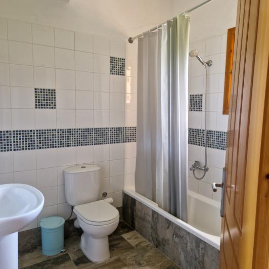 Image No.18-4 Bed House/Villa for sale