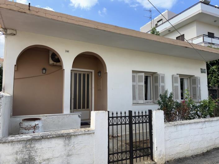 Image No.3-2 Bed House for sale