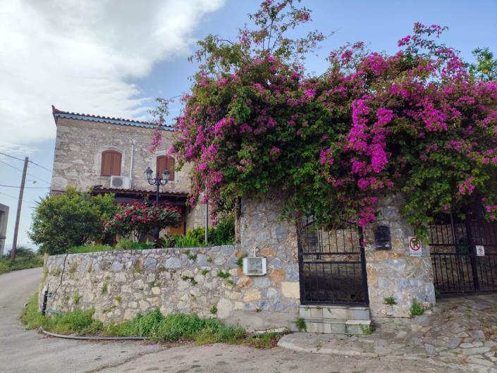 Image No.41-3 Bed Village House for sale