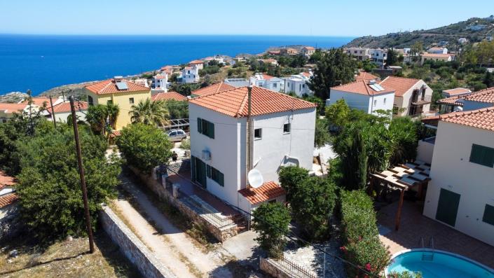 Image No.3-2 Bed House/Villa for sale