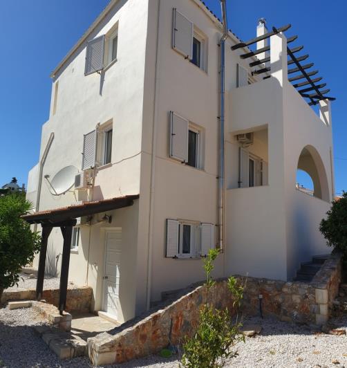 Image No.14-3 Bed Villa / Detached for sale