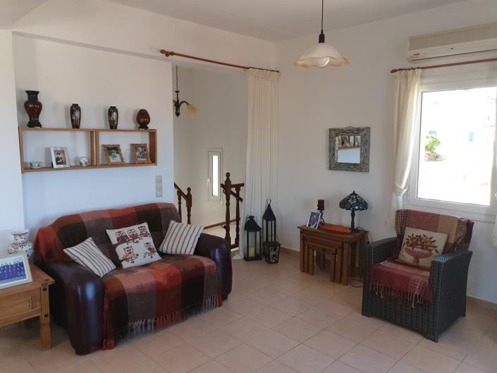 Image No.34-3 Bed Villa / Detached for sale