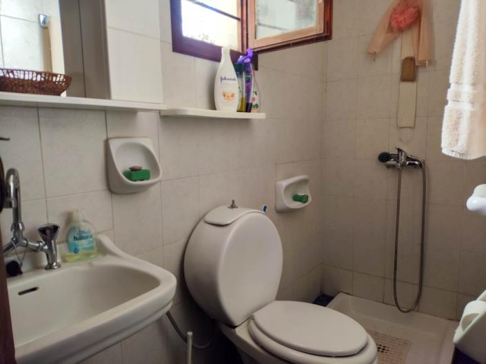 Image No.19-3 Bed Village House for sale