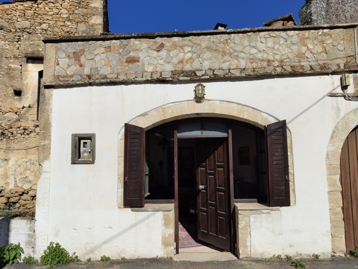 Image No.1-3 Bed Village House for sale