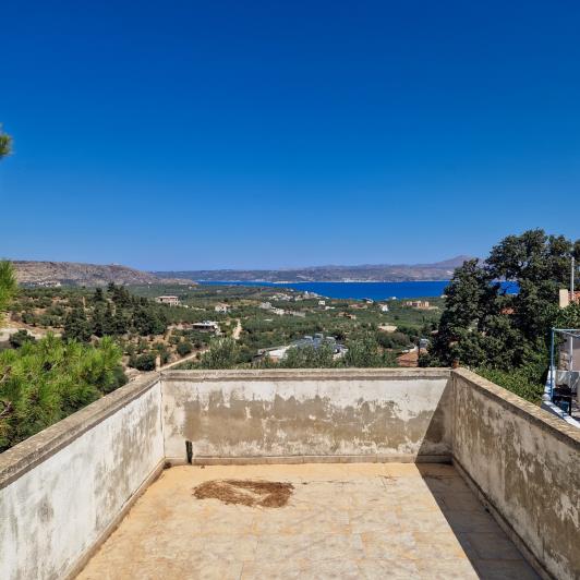 Image No.11-2 Bed Village House for sale