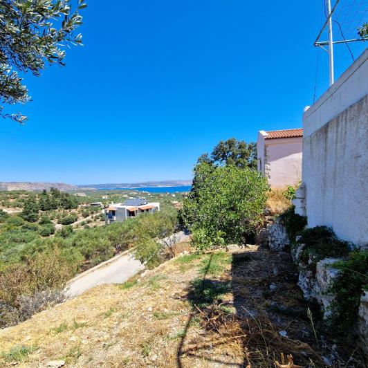 Image No.27-2 Bed Village House for sale