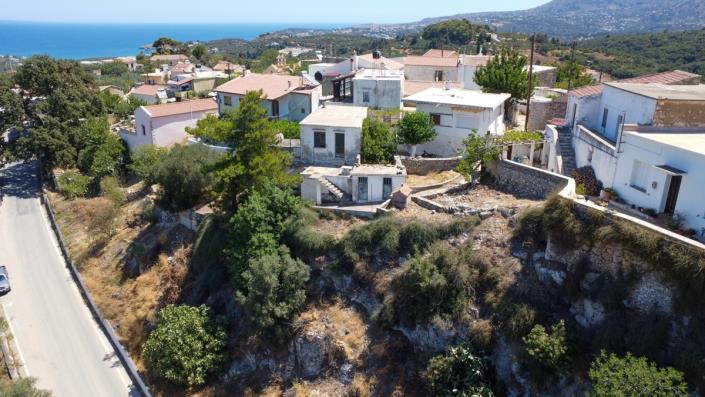 Image No.36-2 Bed Village House for sale