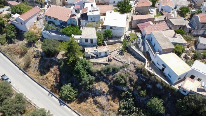 Image No.39-2 Bed Village House for sale