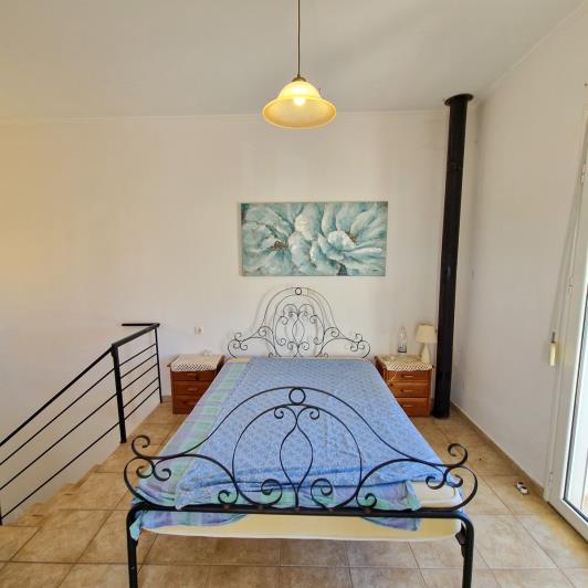 Image No.12-1 Bed Semi-Detached for sale