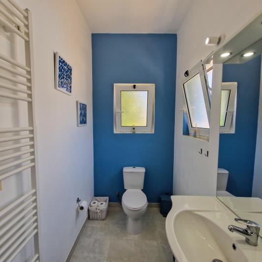 Image No.15-2 Bed Villa / Detached for sale