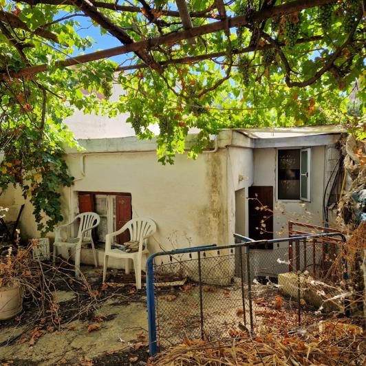 Image No.24-3 Bed Townhouse for sale