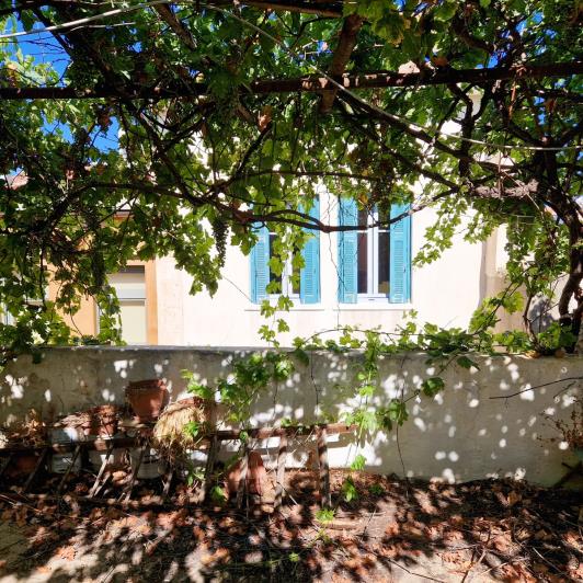 Image No.25-3 Bed Townhouse for sale