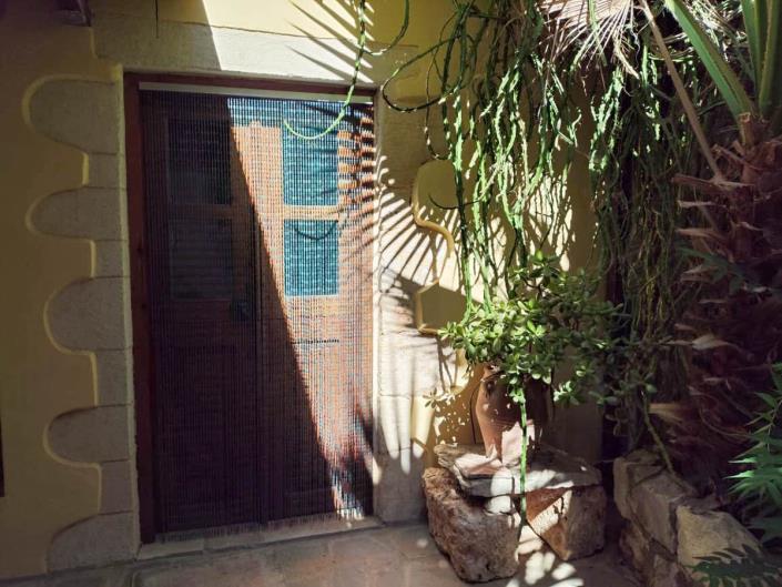 Image No.5-5 Bed House for sale