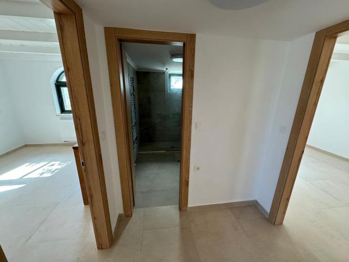 Image No.25-4 Bed House/Villa for sale