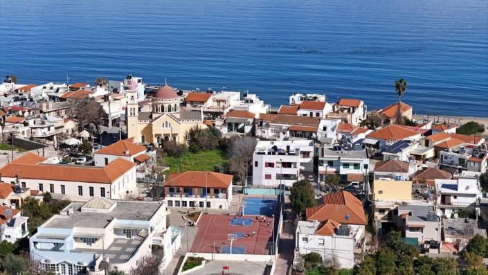 Image No.27-3 Bed Maisonette for sale