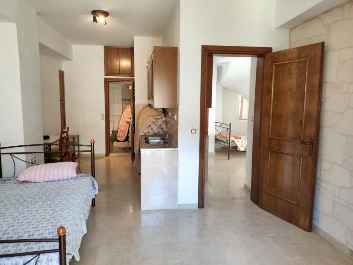 Image No.10-4 Bed House for sale