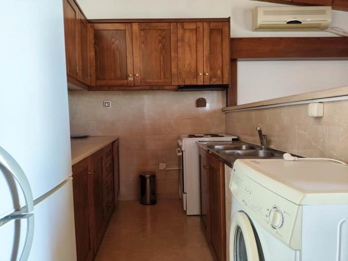 Image No.30-4 Bed House for sale