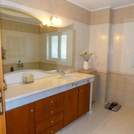 Image No.9-8 Bed House/Villa for sale