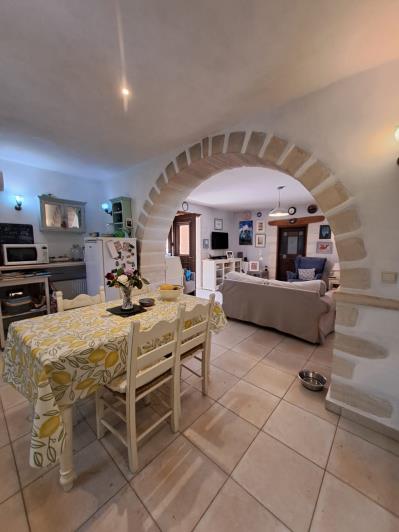 Image No.12-3 Bed Villa / Detached for sale