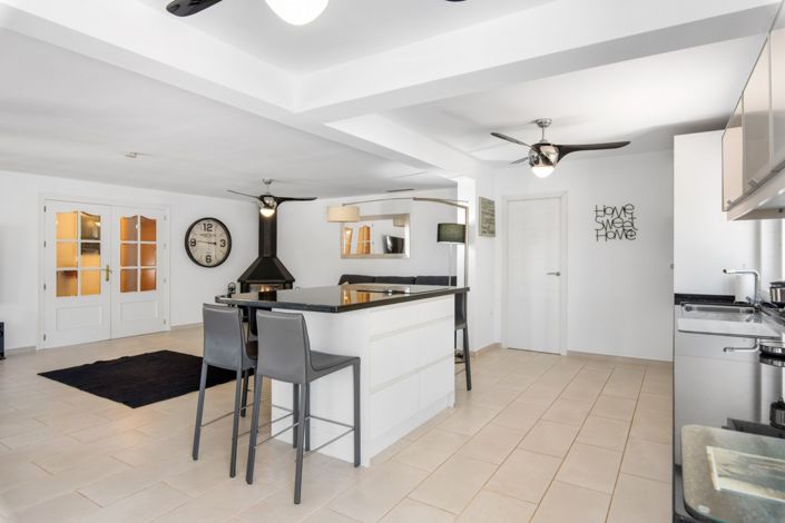 Image No.8-4 Bed Finca for sale