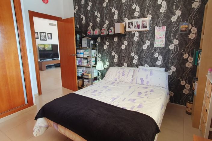 Image No.18-4 Bed Property for sale