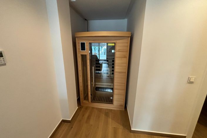 Image No.23-3 Bed Property for sale