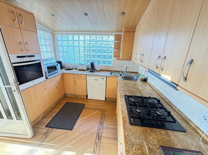 Image No.16-3 Bed Villa for sale