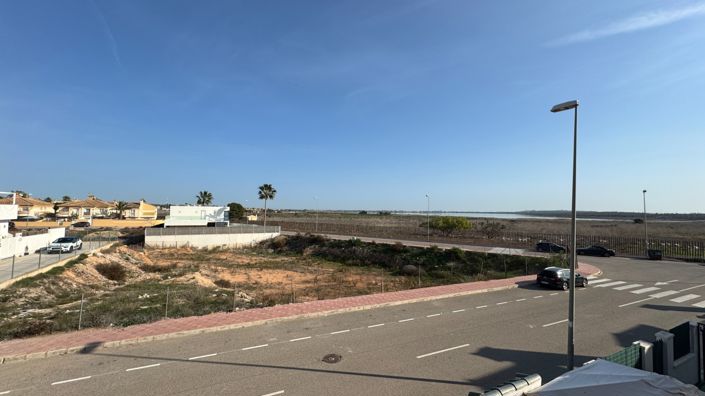 Image No.4-3 Bed Villa for sale