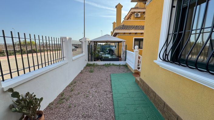 Image No.9-3 Bed Villa for sale