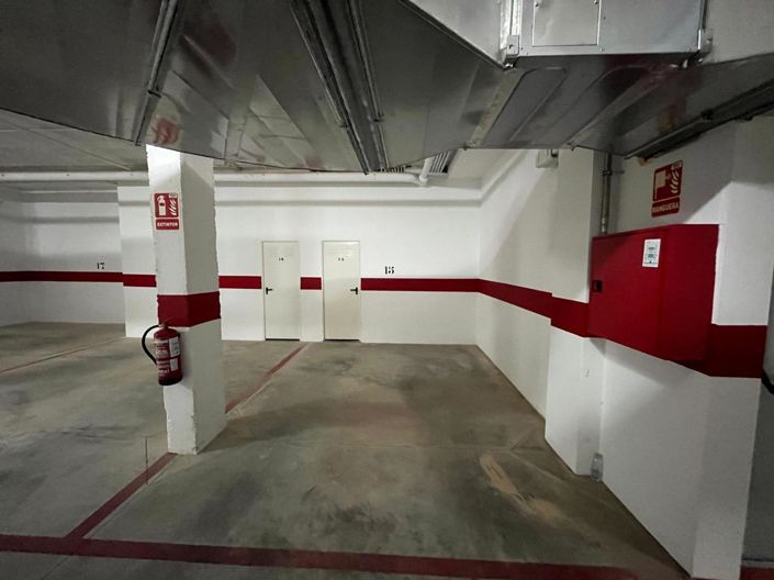 Image No.27-3 Bed Villa for sale