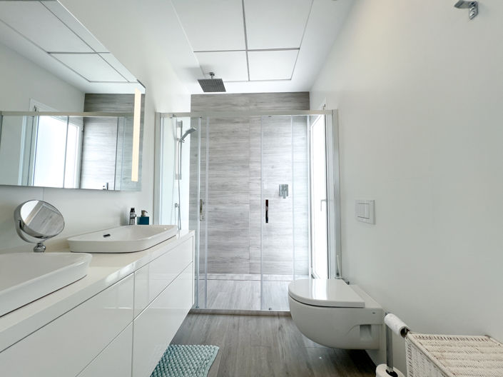 Image No.10-3 Bed Villa for sale