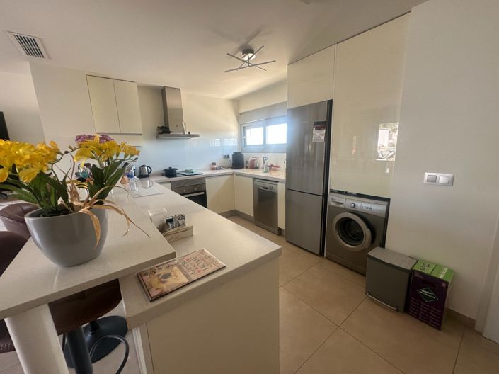 Image No.14-2 Bed Apartment for sale