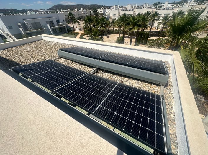 Image No.21-2 Bed Apartment for sale