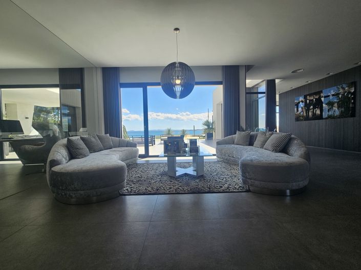 Image No.17-Villa de 4 chambres à vendre à Cabo Roig