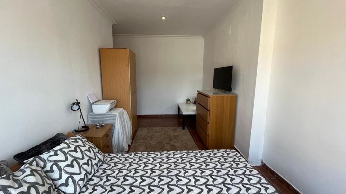 Image No.26-3 Bed Apartment for sale