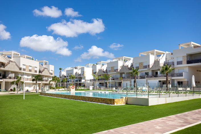 Image No.1-3 Bed Property for sale