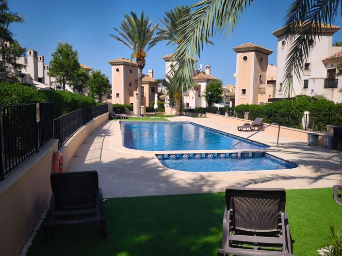 Image No.1-3 Bed Villa for sale