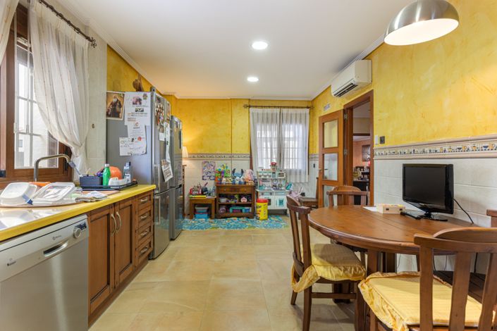 Image No.16-4 Bed Villa for sale