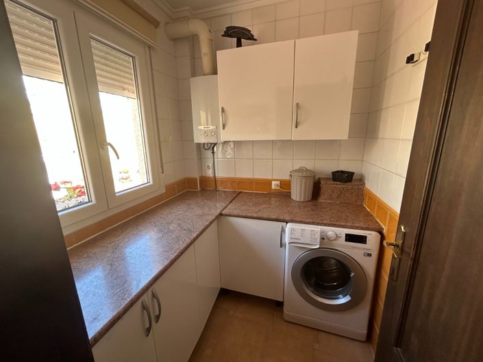 Image No.28-3 Bed Villa for sale