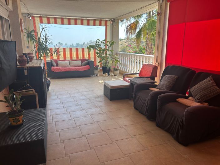 Image No.8-3 Bed Villa for sale