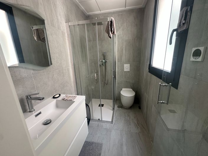 Image No.15-5 Bed Villa for sale