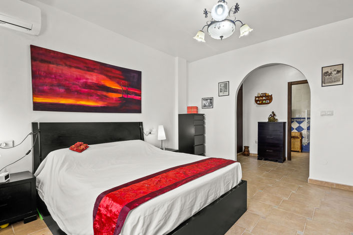 Image No.17-3 Bed Villa for sale