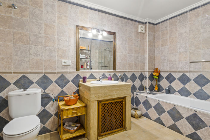 Image No.21-3 Bed Villa for sale