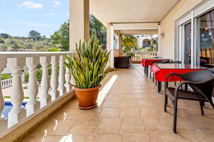 Image No.7-3 Bed Villa for sale