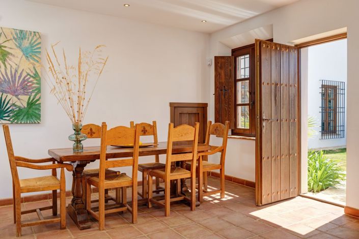 Image No.21-5 Bed Country House for sale