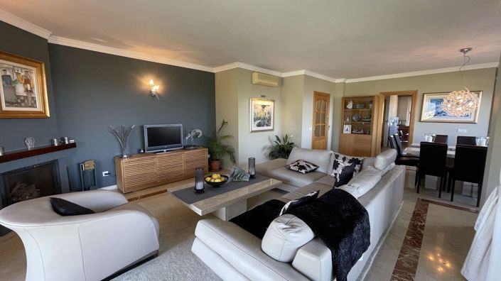 Image No.10-8 Bed Country House for sale