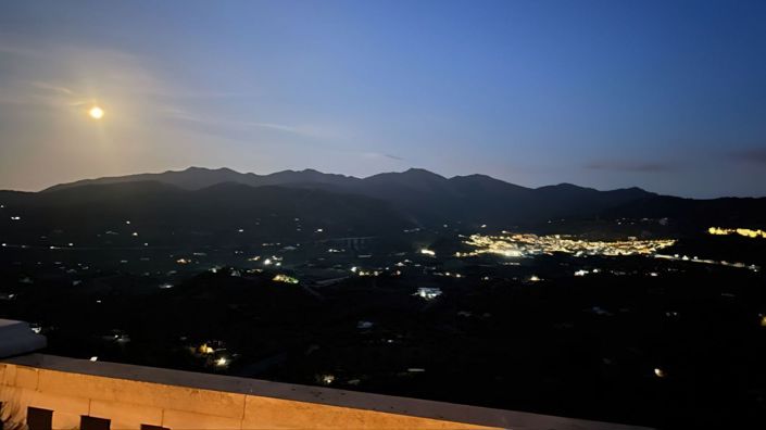 Image No.42-8 Bed Country House for sale