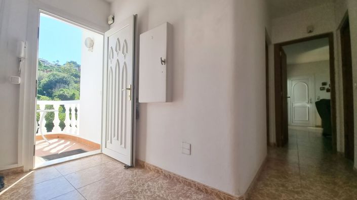 Image No.13-5 Bed Country House for sale