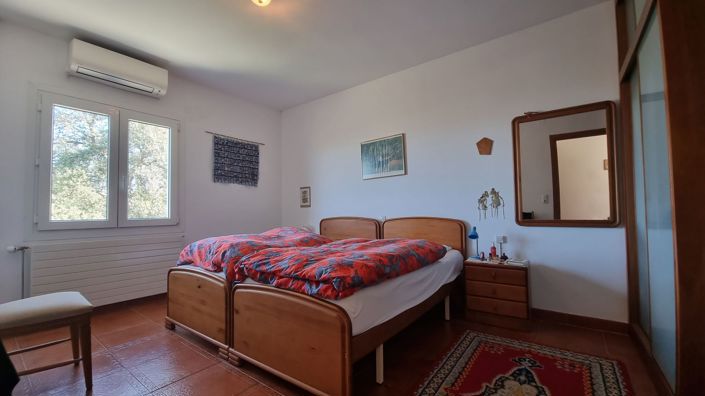 Image No.17-5 Bed Country House for sale